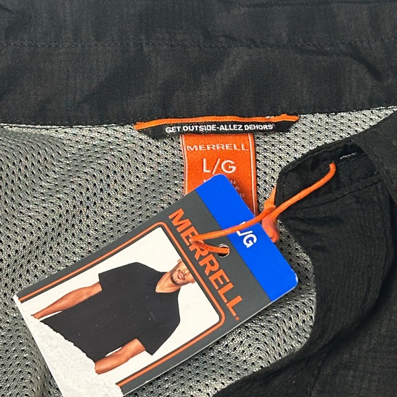 Merrell Tech Shirt SPF-30-50 Recyled material Fishing Hiking Lightweight Black - Picture 13 of 16